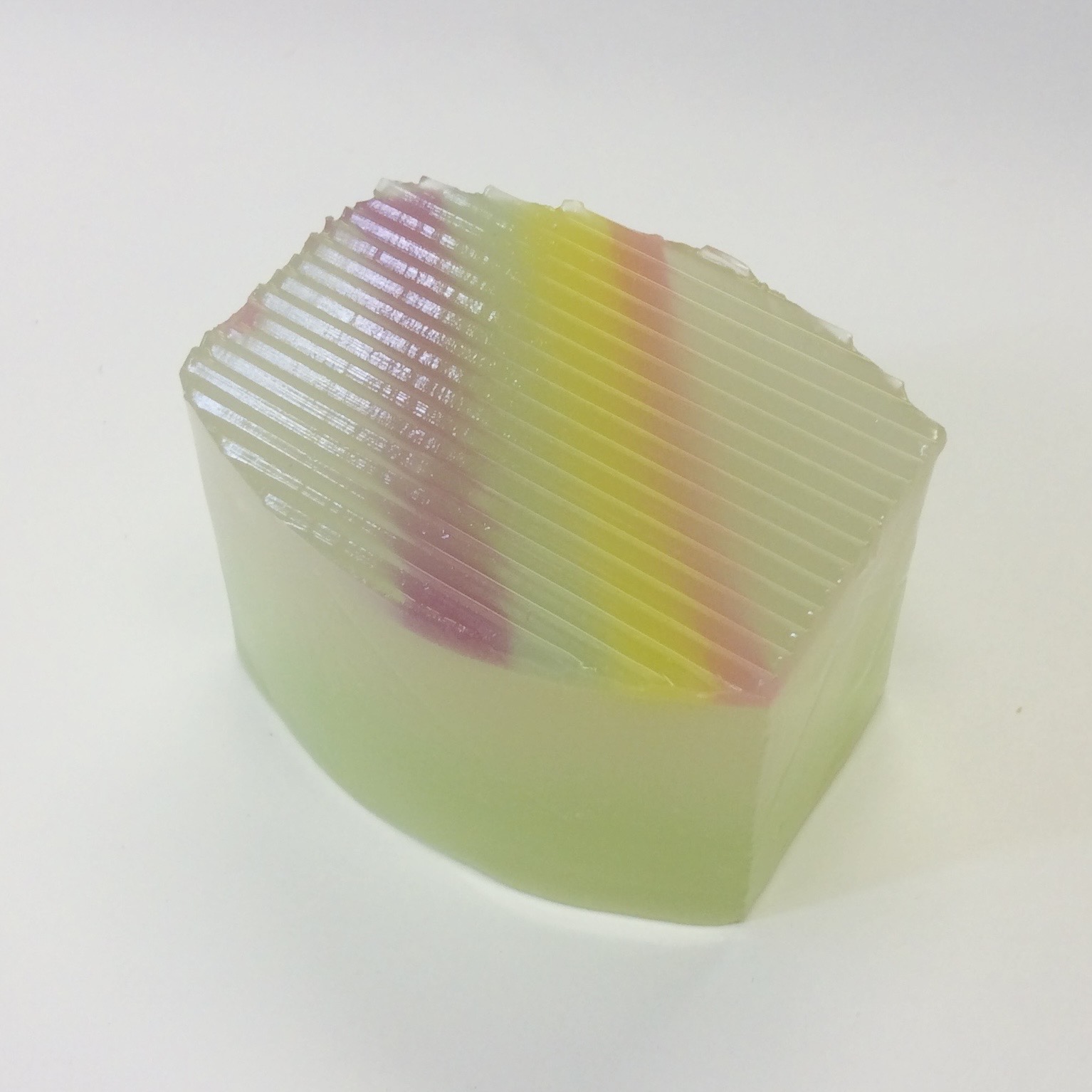 見つけた方はラッキー　焙り出し　鱗文　みつ豆鉢 あんみつ】のフルーツ🍑、器が新しくなりました✨ いちごの季節